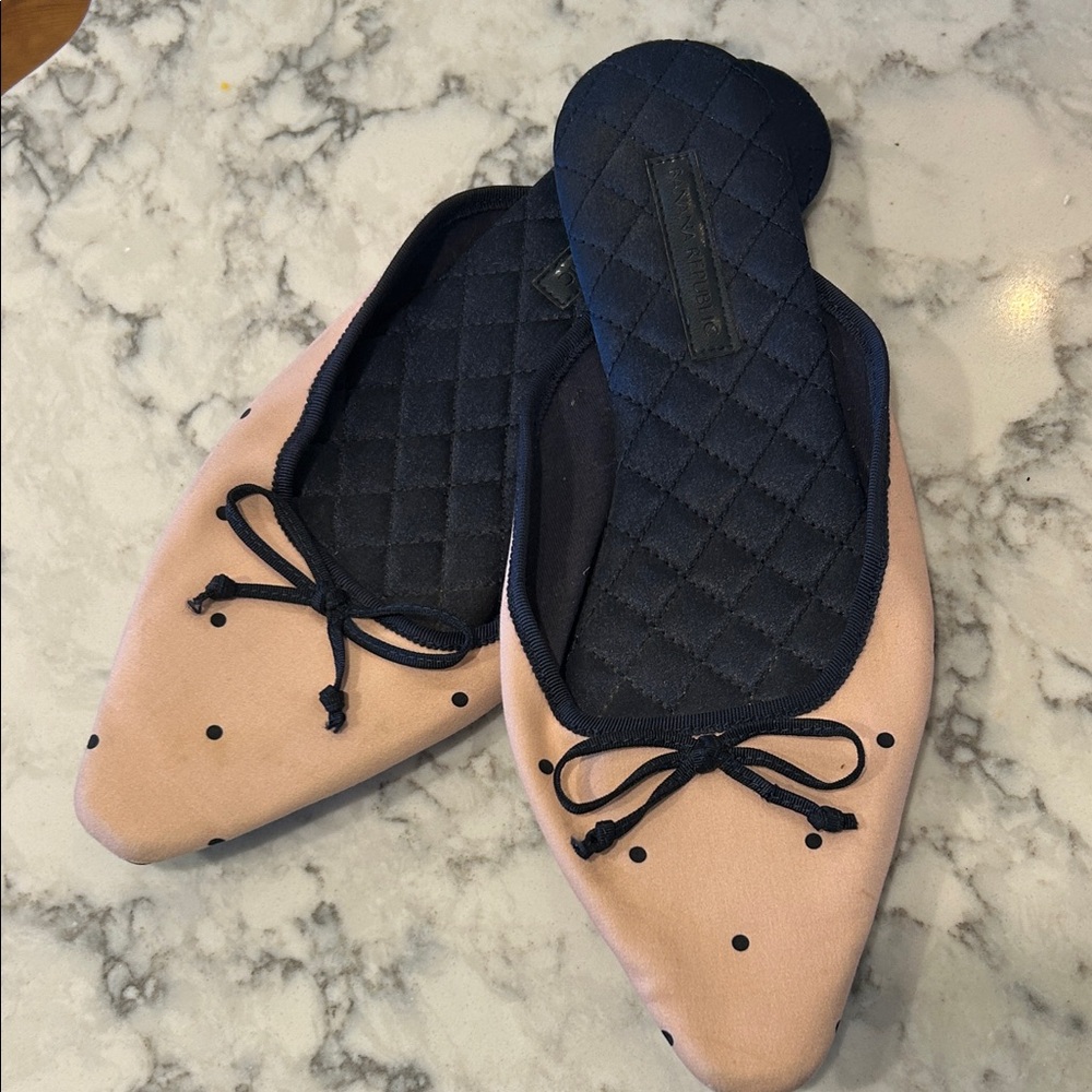 Banana Republic Pink Ballet Slippers with Bow